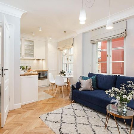 Plac Zamkowy - Apartment With City View By Noclegi Renters Warsaw Ngoại thất bức ảnh